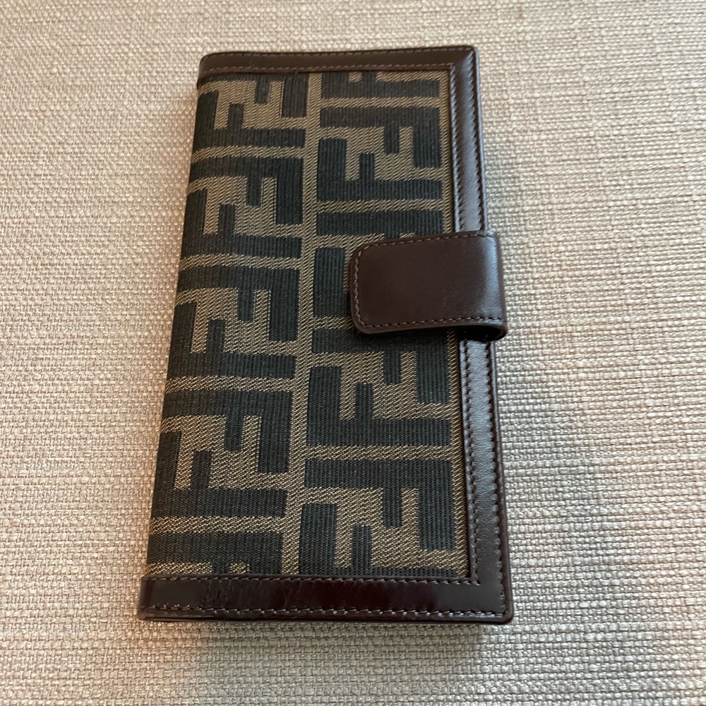 Fendi long wallet